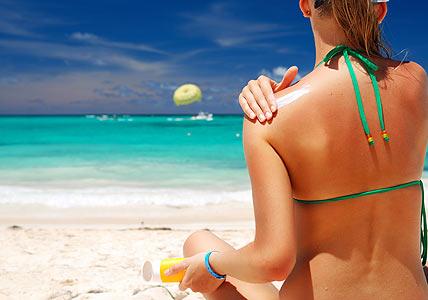 Sonnenschutz ist während und nach Behandlungen zur Hautverjüngung ein Must-do